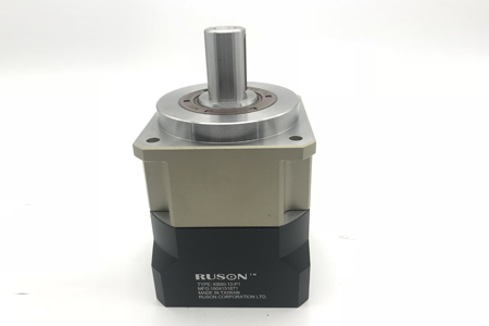 如何減少行星減速機(jī)內(nèi)部腔體的壓力？